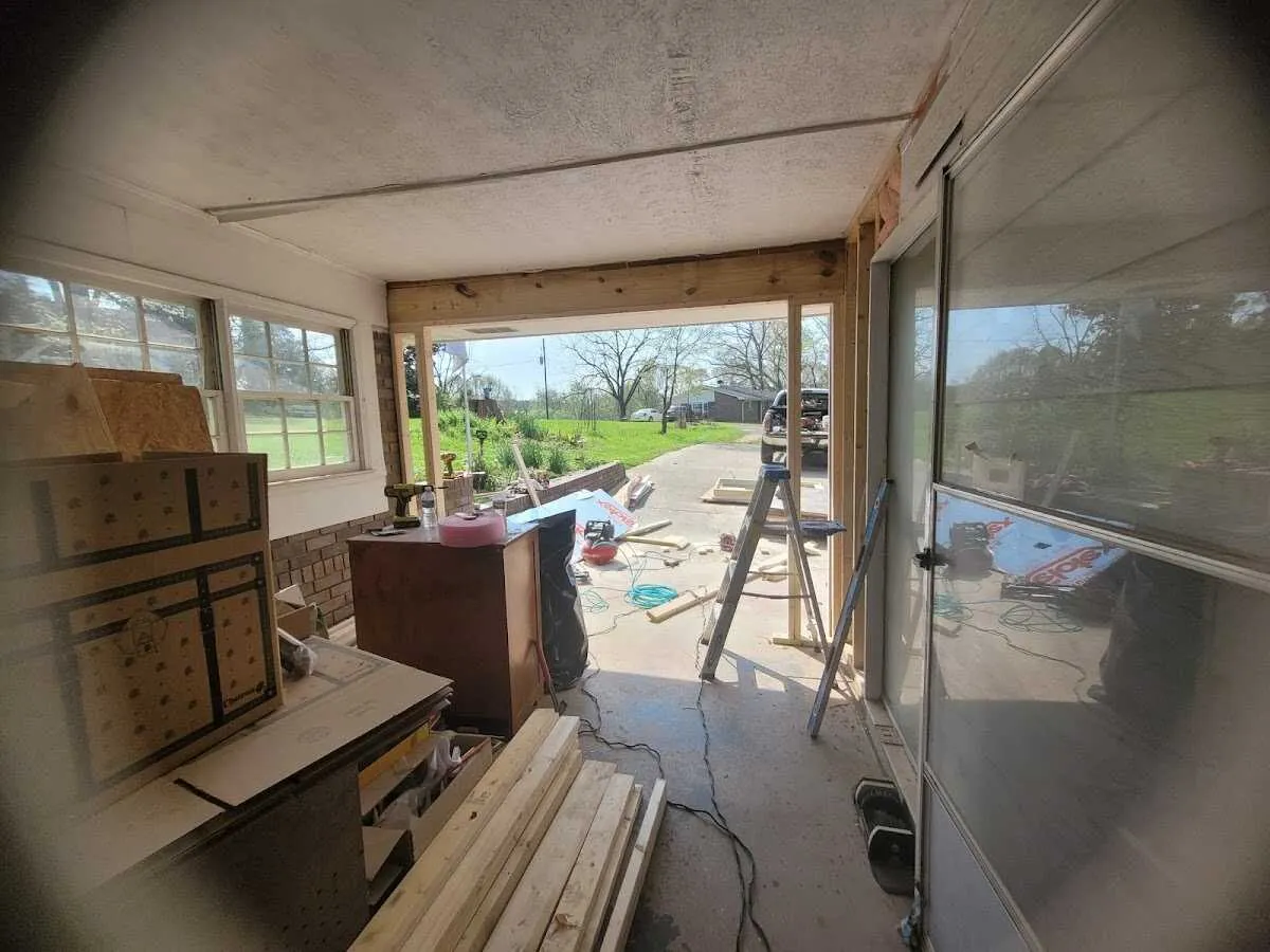 Air movers and dehumidifier for Water Mitigation Services in Farmersville